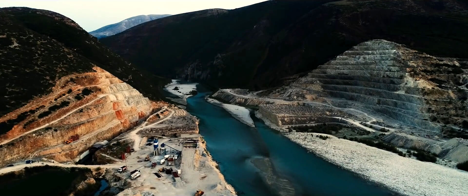 Destructieve dammen bedreigen zoetwaterleven Balkanlanden